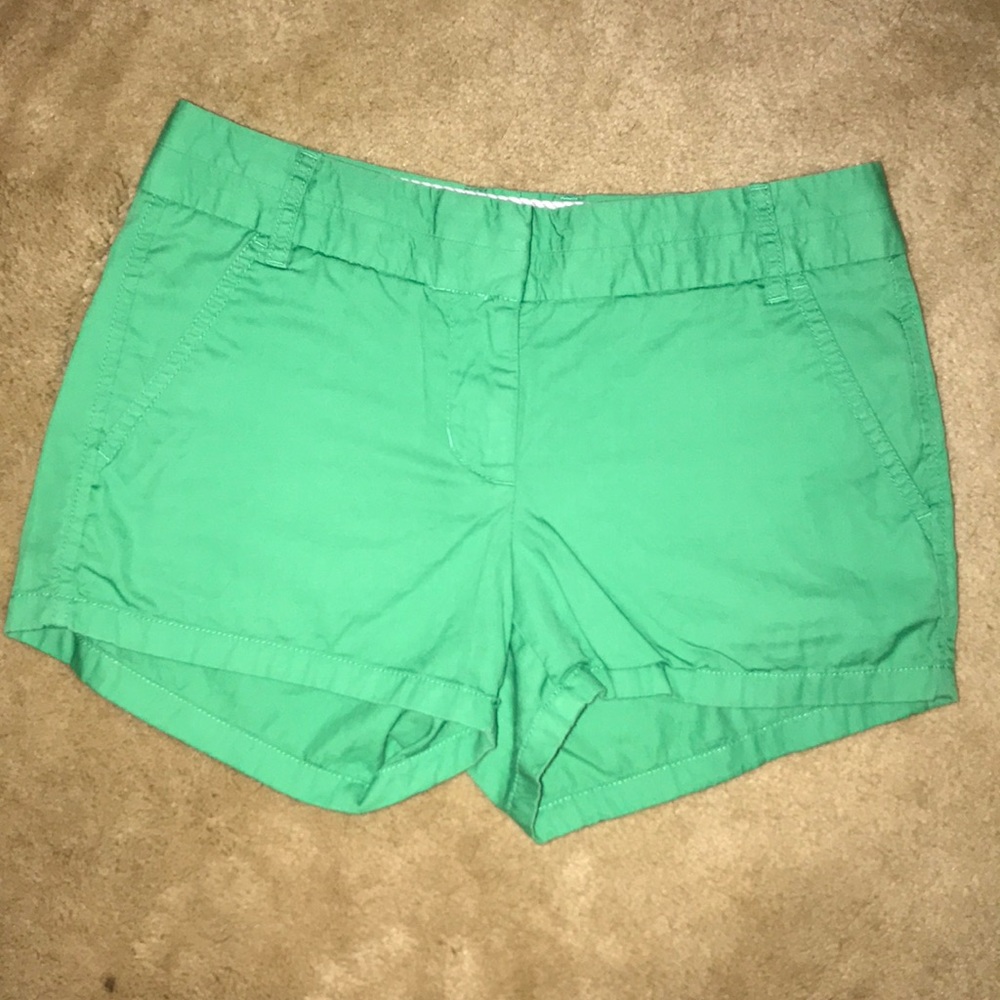 Green J Crew chino shorts size 00